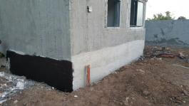 איטום קירות מבנה שמבצעת חברת "א. גואטה איטום ובידוד"